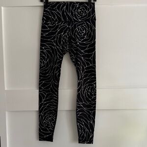 Lululemon Athletica Black and White Floral Leggings